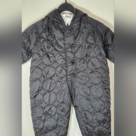VINTAGE LAPIN QUILTED SNOWSUIT. - Picture 2 of 7